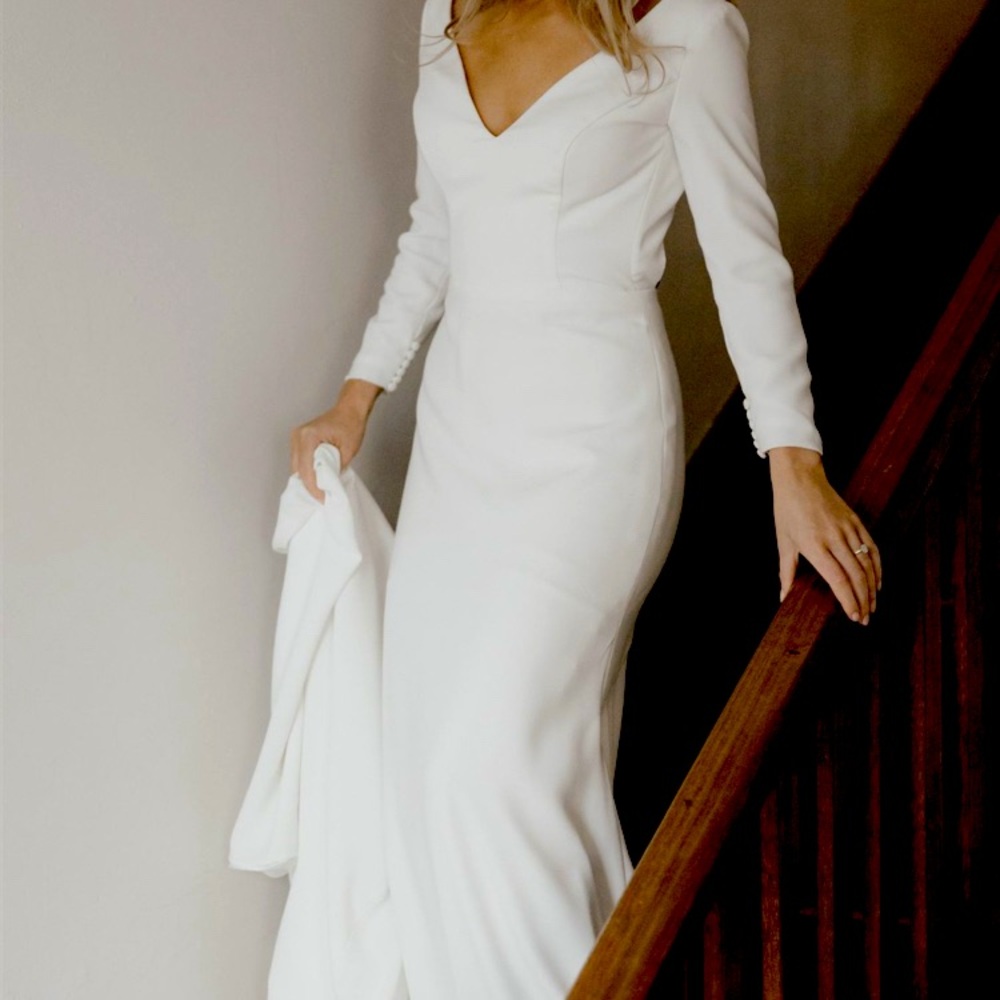 Wedding dress
